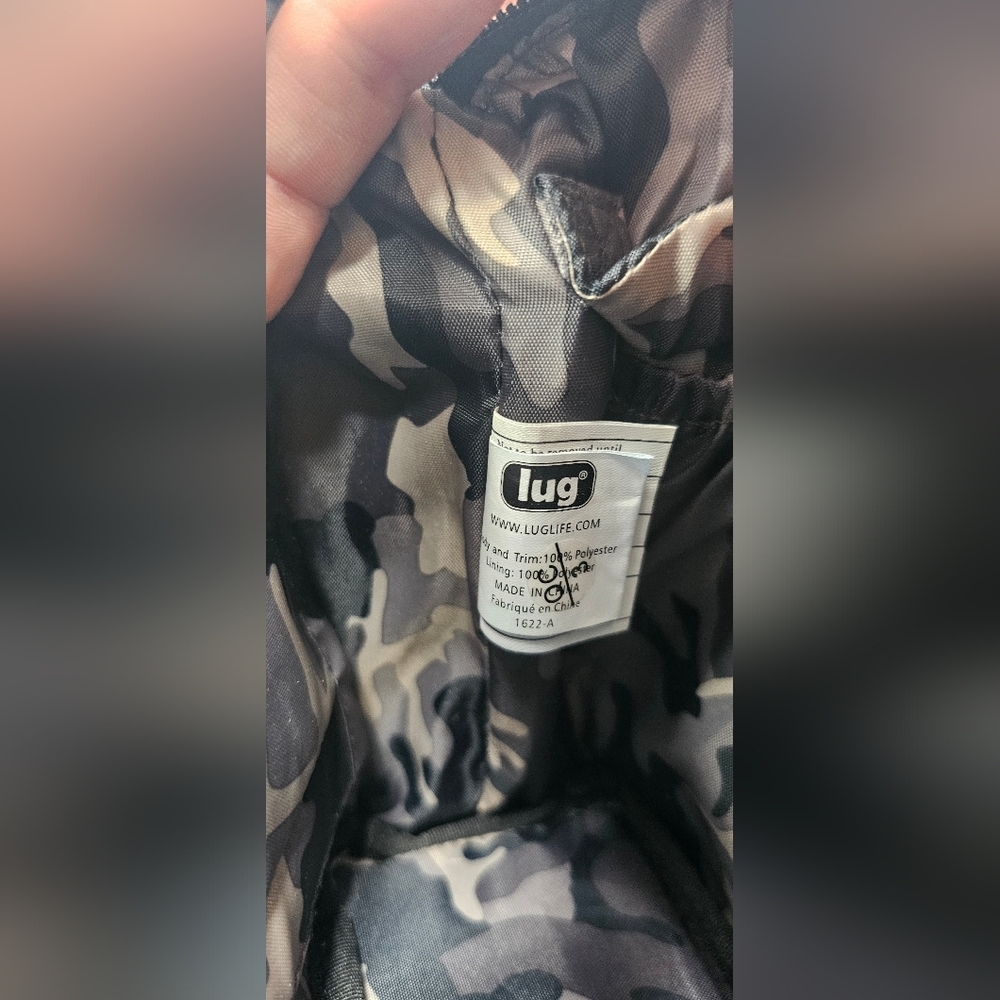 Lug Women's Flare Heather Gray Camo Interior Quilted RFID Crossbody Bag - Picture 12 of 16